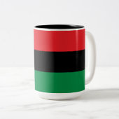 Panafrikanische Flagge Zweifarbige Tasse (VorderseiteRechts)