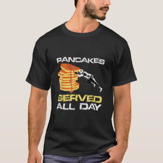Pancakes serviert den ganzen Tag Spaß Lineman Foot T-Shirt