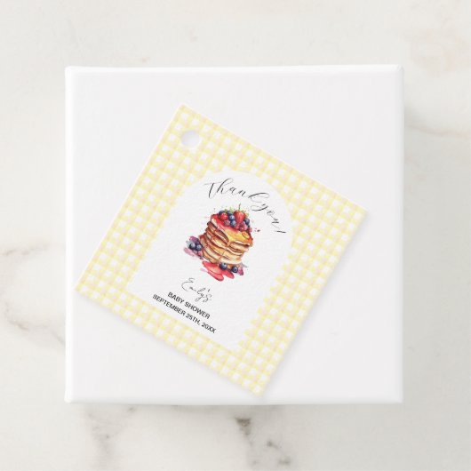 Pancakes und Schnuller Gingham Kariert Baby Shower Geschenkanhänger (Beispiel)