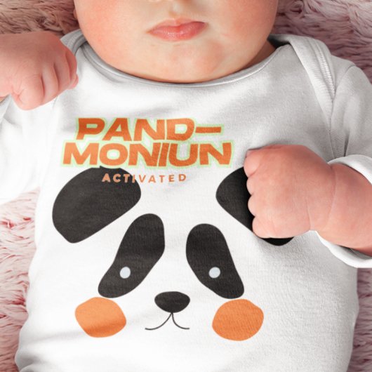 Panda Aktiviert Baby Strampler