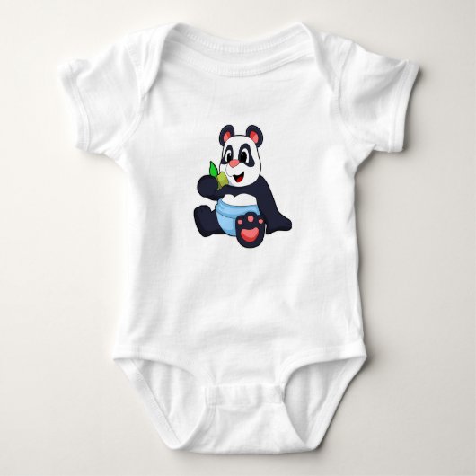 Panda als Baby mit Bambus Baby Strampler (Vorderseite)
