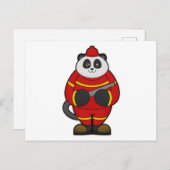 Panda als Feuerwehrmann mit Schlauch Postkarte (Vorne/Hinten)