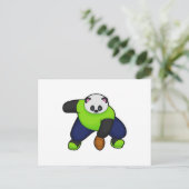Panda als Fußballspieler mit Fußball Postkarte (Stehend Vorderseite)