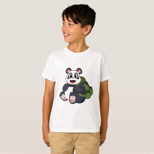 Panda als Hiker mit Rucksack T-Shirt (Vorne ganz)