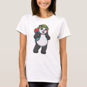 Panda als Hiker mit Rucksack T-Shirt (Vorderseite)