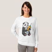 Panda als Krankenschwester mit Spritze T-Shirt (Vorne ganz)