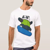 Panda als Snowboarder mit Snowboard T-Shirt (Vorderseite)
