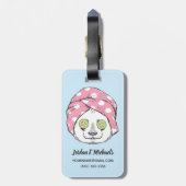 Panda am Wellness-Center | addieren Ihren Namen Gepäckanhänger (Rückseite vertikal)