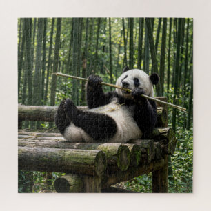 Panda auf einer Holzplattform Puzzle