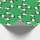 Panda-Bär auf Gras Geschenkpapier (Ecke)