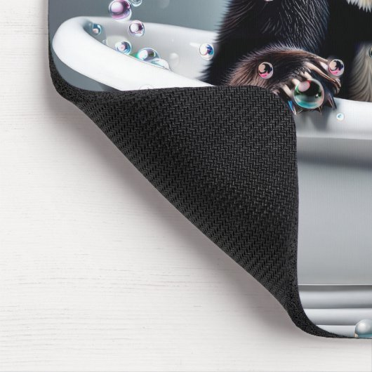 Panda-Bär in der Blase im Bad Mousepad (Ecke)