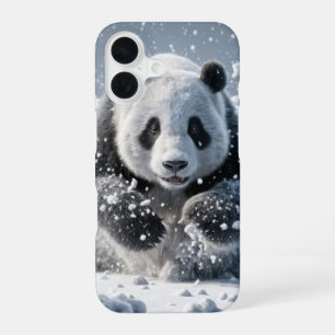 Panda-Bär läuft im Schnee iPhone 16 Hülle