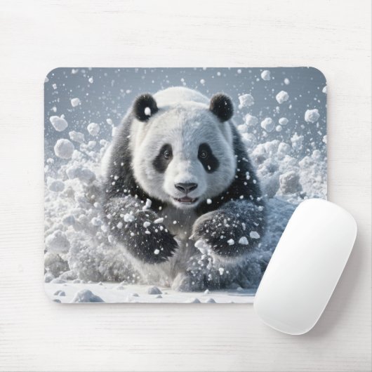 Panda-Bär läuft im Schnee Mousepad (Mit Mouse)
