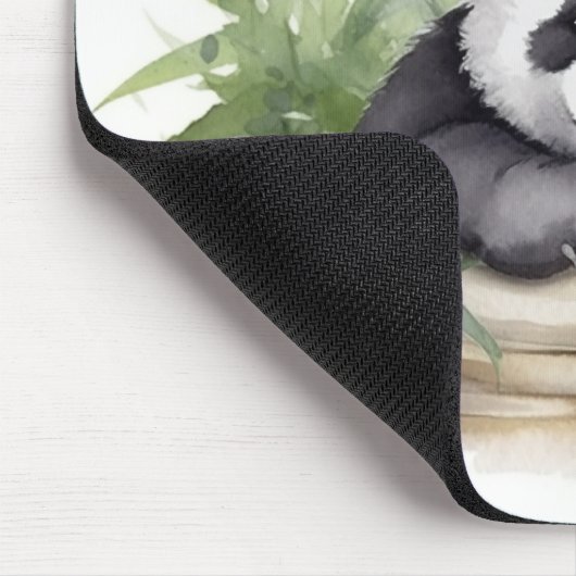 Panda Bear in Bamboo Basket Mousepad (Ecke)