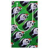 Panda Bear in Weihnachtsmannmütze auf Green Kleine Geschenktüte (Vorderseite)