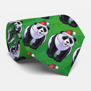 Panda Bear in Weihnachtsmannmütze auf Green Krawatte