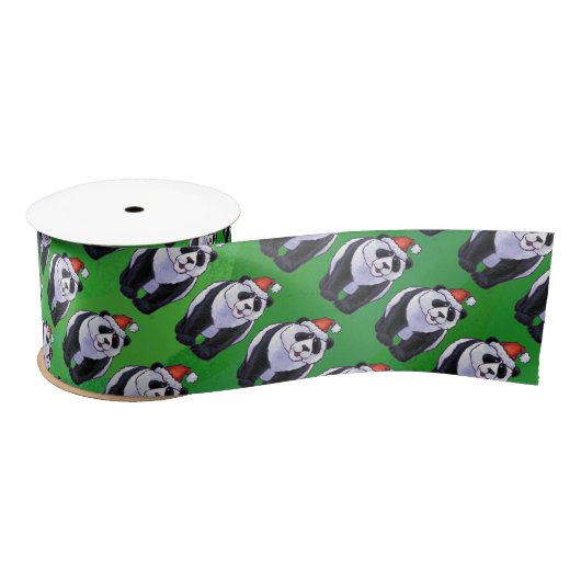 Panda Bear in Weihnachtsmannmütze auf Green Satinband (Spule)
