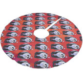 Panda Bear in Weihnachtsmannmütze auf Rot Polyester Weihnachtsbaumdecke (Schrägansicht)
