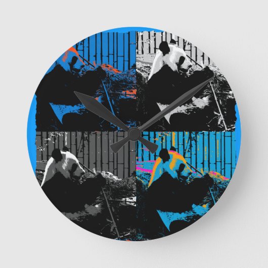 Panda Bear Multipanel Modernes Design Runde Wanduhr (Vorderseite)