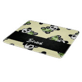 Panda bear with green bamboo leaves schneidebrett (Ecke)