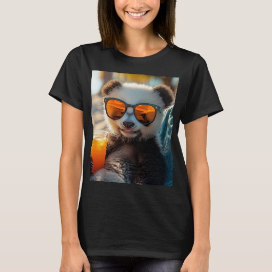 Panda chillt in der Sonne T-Shirt (Vorderseite)