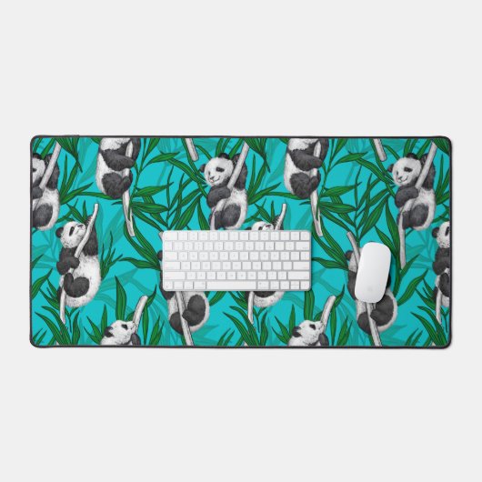 Panda Cubs auf Türkis Schreibtischunterlage (Tastatur & Maus)
