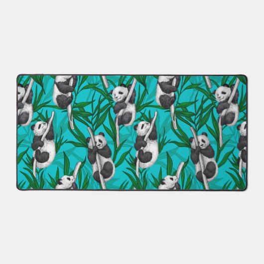 Panda Cubs auf Türkis Schreibtischunterlage (Vorderseite)