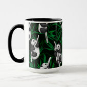 Panda cubs on dark green tasse (Links)