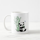 Panda, der Bambus isst Kaffeetasse (Links)