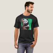 Panda im Baum Gemälde T-Shirt (Vorne ganz)