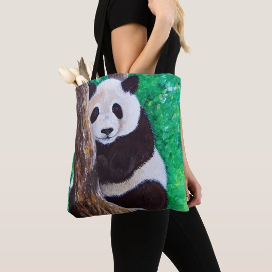 Panda in einer Baummalerei Tasche (Von Nahem)