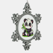 Panda | Ivaniby Schneeflocken Zinn-Ornament (Links)