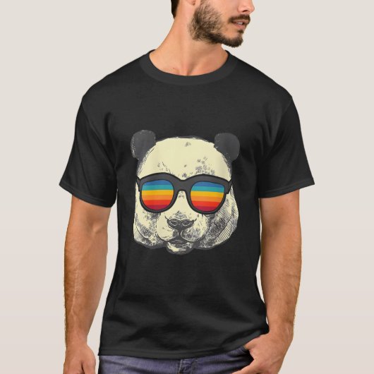 Panda mit Sonnenbrille T-Shirt (Vorderseite)