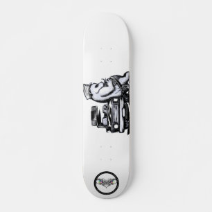 Panda-Patrouillenoffizier hält das Nickerchen der Skateboard