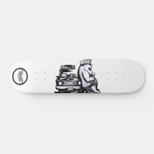 Panda-Patrouillenoffizier sperrt das Nickerchen vo Skateboard (Horizontal)