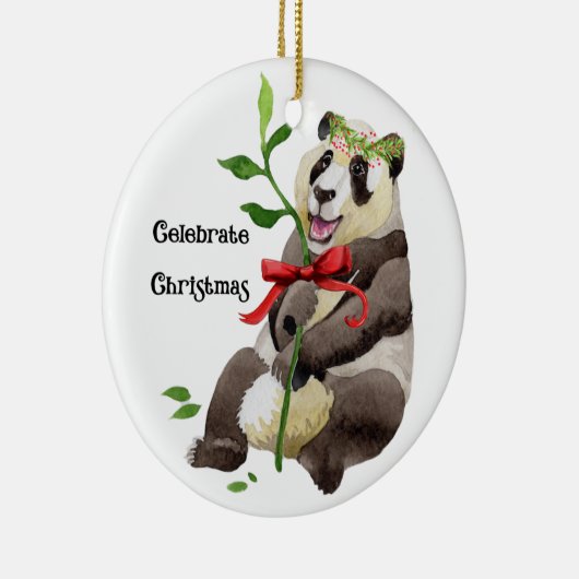 Panda sitzt mit einem Kranz auf seinem Kopf & Bow Keramik Ornament (Rechts)
