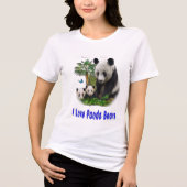 Panda trägt T - Shirt (Vorderseite)