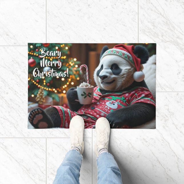 Panda-Weihnachtsbär in Pajamas Personalisiert Fußmatte (Indoor)