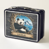 Pandas Berghütte: Bamboo-Vergangenheit Metall Brotdose (Rückseite)