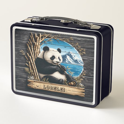 Pandas Berghütte: Bamboo-Vergangenheit Metall Brotdose (Rückseite)