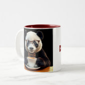 Pandas Kaffeepause Zweifarbige Tasse (Vorderseite Links)