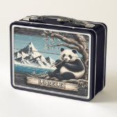 Panda's Mountain Perch: Bambus stellt sich zurück Metall Brotdose (Rückseite)