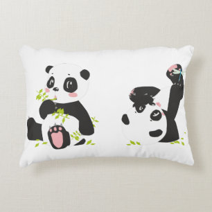 Pandas  Niedliche Panda Cubs und Little Dragonfly Dekokissen