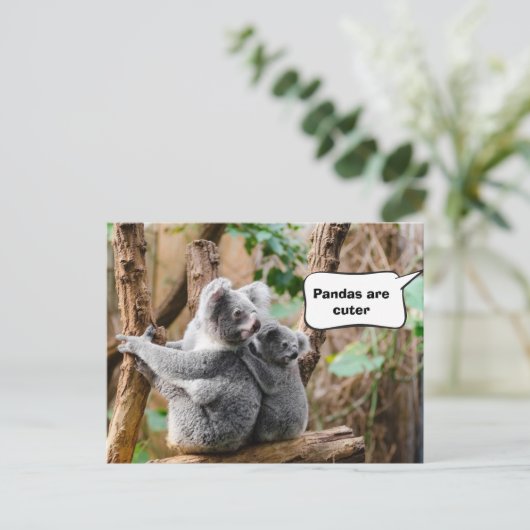 Pandas oder Koalas - Was sind niedlicher? Postkarte (Stehend Vorderseite)