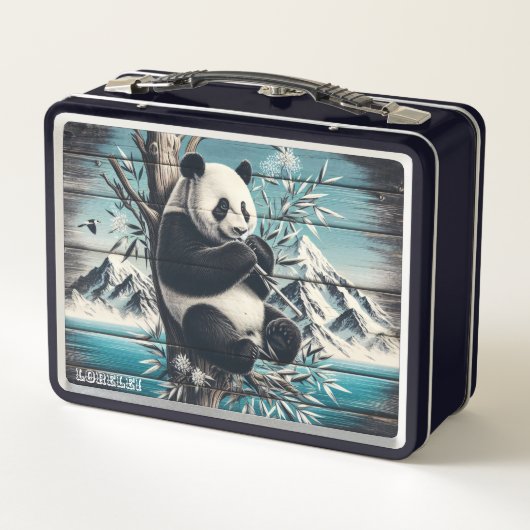 Panda's Wooded Haven: Bamboo-Leckerei Metall Brotdose (Rückseite)