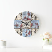 Paneled Abstract Scrollwork Painting Große Wanduhr (Zuhause)