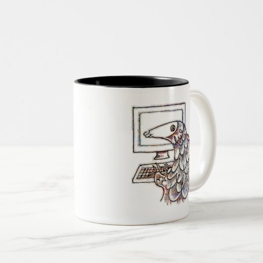 Pangolin auf einem Computer Zweifarbige Tasse (VorderseiteRechts)