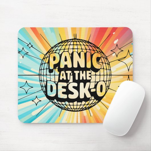 Panic at the Desk-O Mousepad (Mit Mouse)