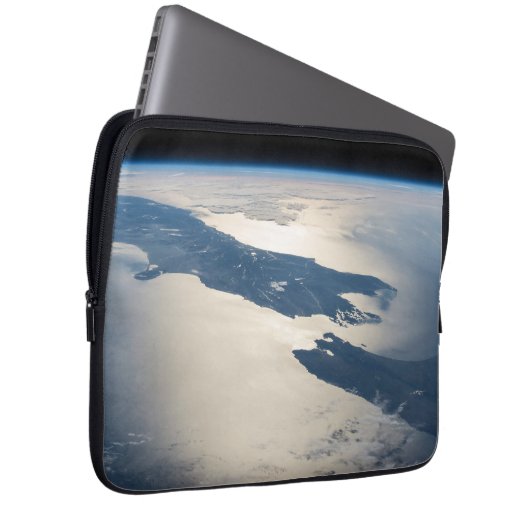 Panorama aus dem Weltraum Highlight Koch Straße Laptopschutzhülle (Vorne Rechts)