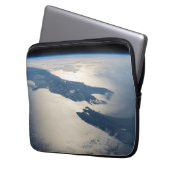 Panorama aus dem Weltraum Highlight Koch Straße Laptopschutzhülle (Vorderseite Links)